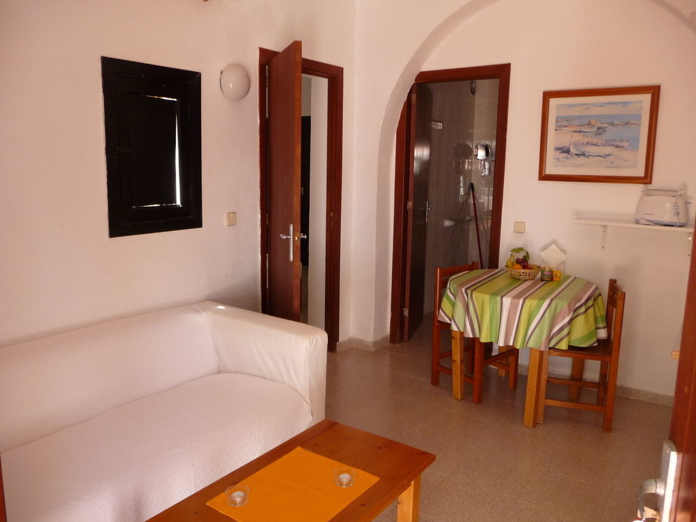Apartamentos Osa Menor Cala d'Or  Exterior photo