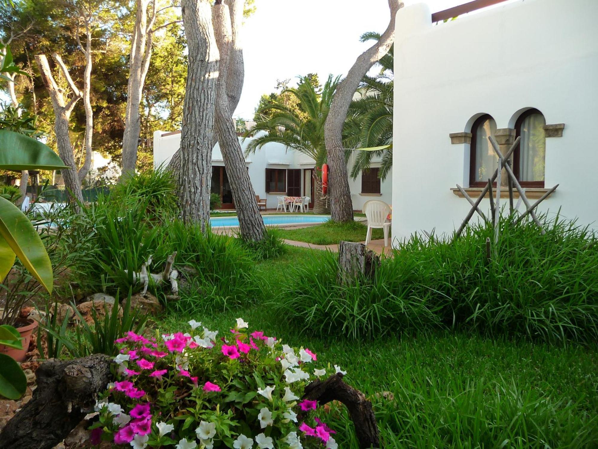 Apartamentos Osa Menor Cala d'Or  Exterior photo